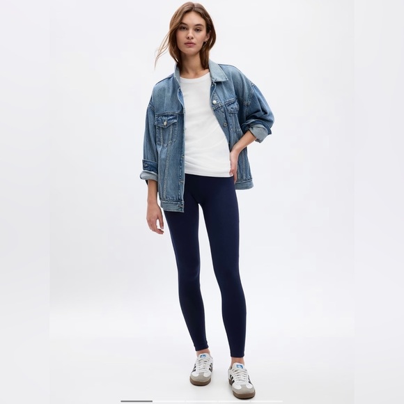 GAP Pants - Women’s Gap navy leggings S